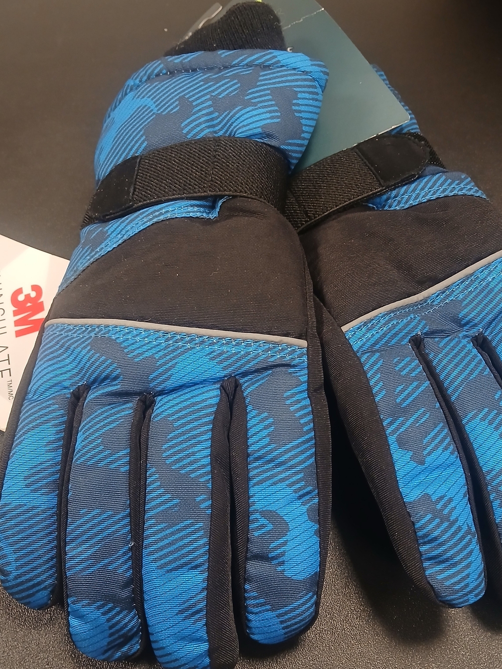 Tek Gear Blue Camouflage Winter Gloves - Adjustable Strap
